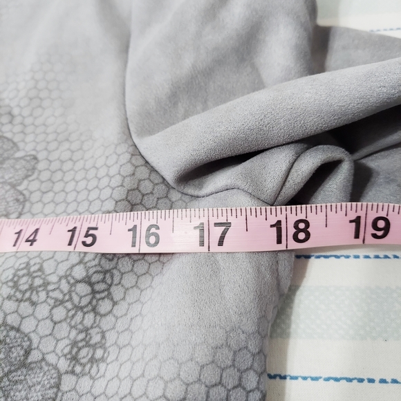 Vintage Concepts Cutout Jacket - Picture 8 of 9